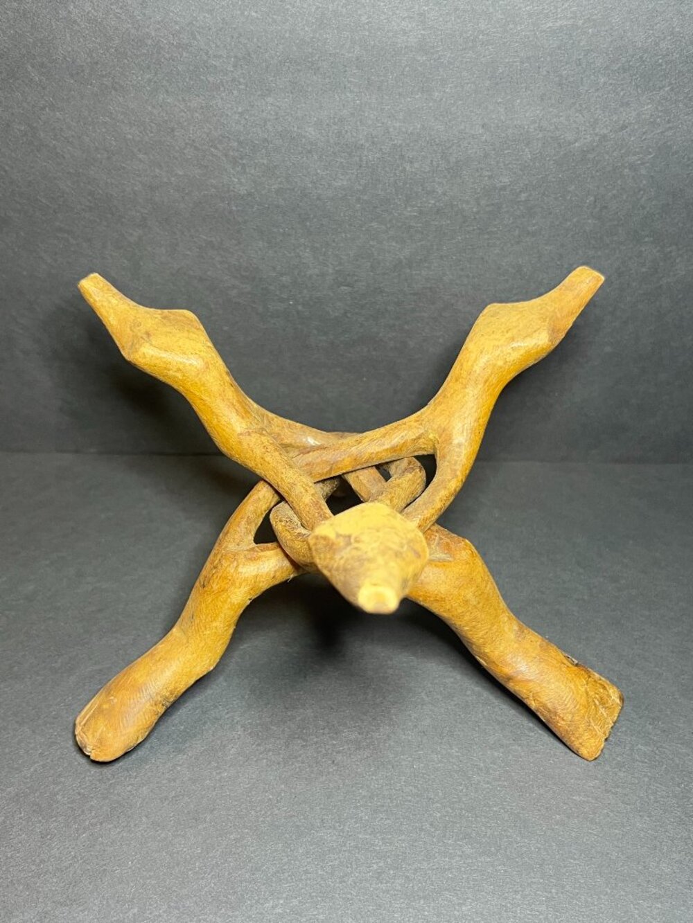 Vintage Hand Carved Wooden Folding Interlocking Duck Tripod Stand Trivet